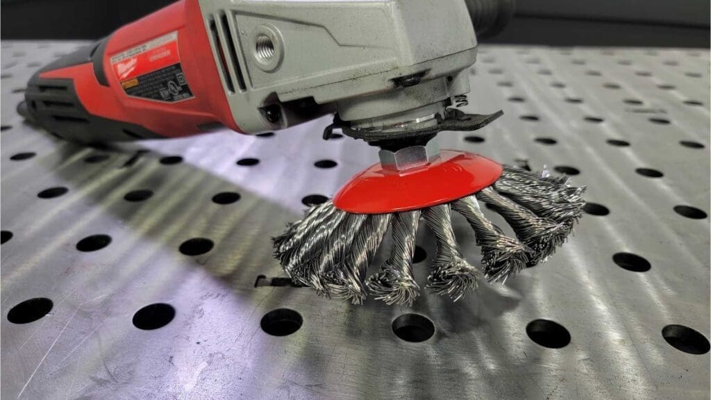 Beveled Twisted Knot Wire Wheel 5in • Texas Metal Works