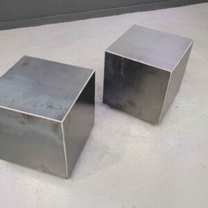 18x18 End Table - Straight Sides