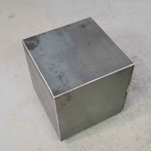 18x18 End Table - Straight Sides