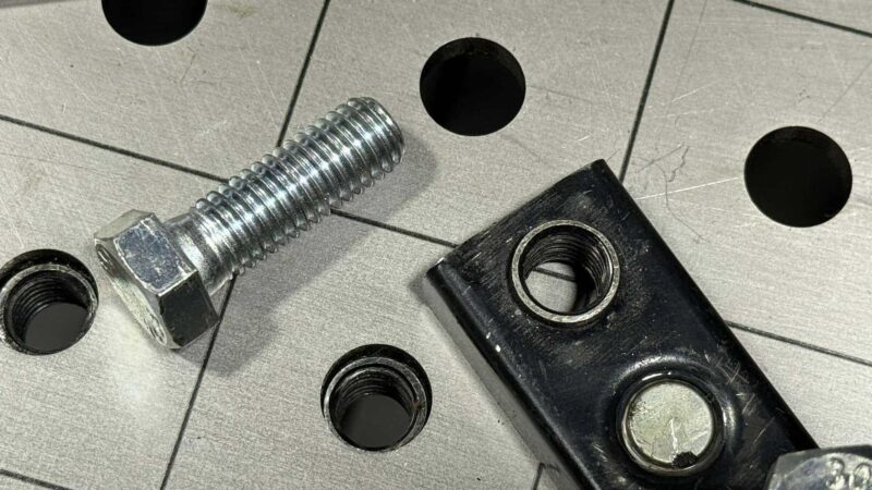 TMW 1/2" Thread Block