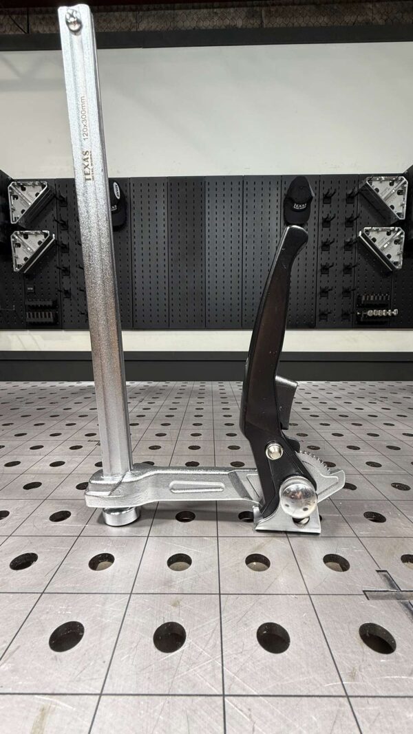 Ratchet Handle Clamp w/ Integrated Stud - Image 9