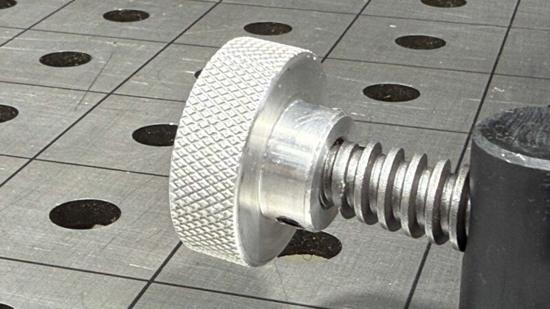 Side Clamp w/ Knurled Handle
